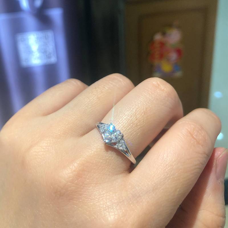心形Women's RingS925银镀白金定制选款主石Moissanite0.8ct/副石高碳钻